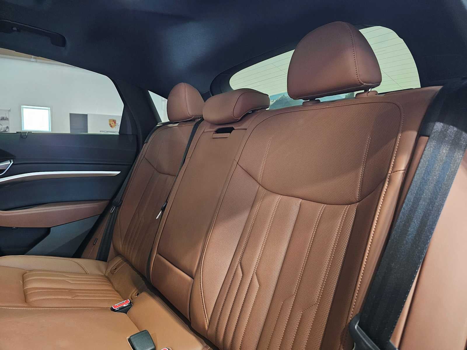 2023 Audi e-tron Sportback S line Prestige quattro