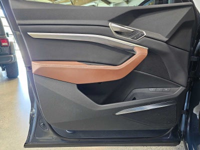 2023 Audi e-tron Sportback S line Prestige quattro