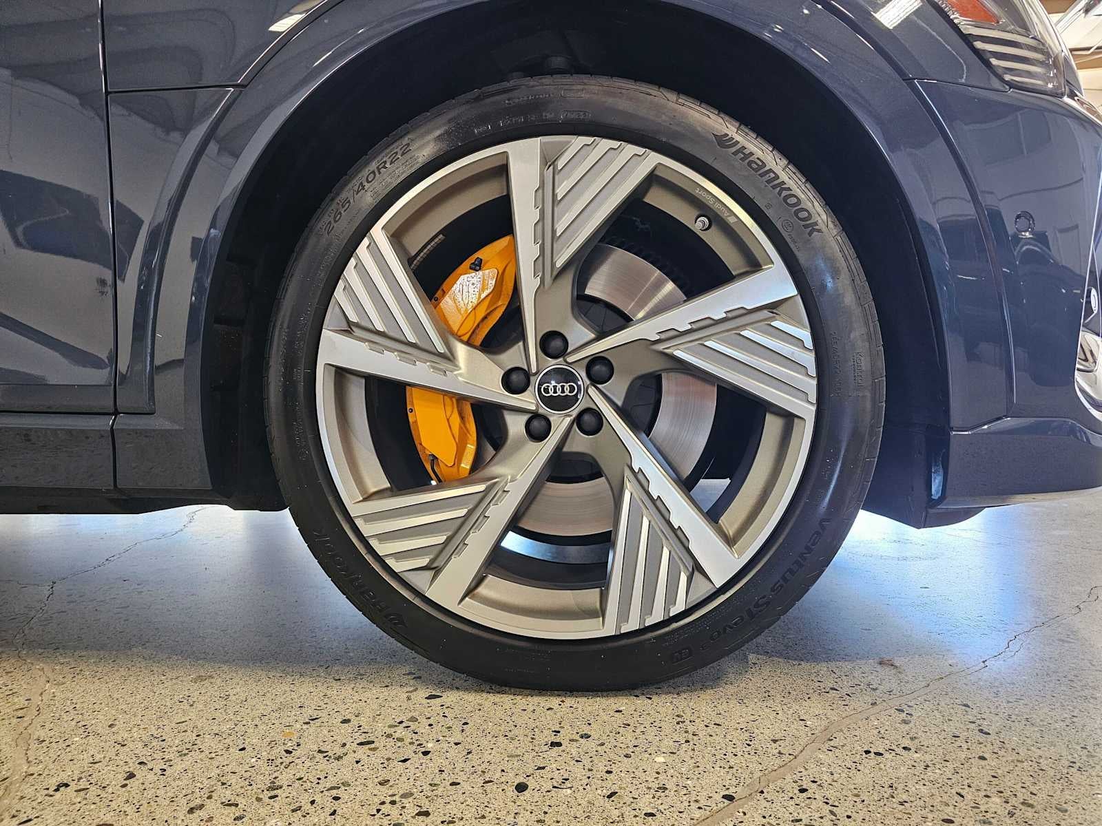 2023 Audi e-tron Sportback S line Prestige quattro