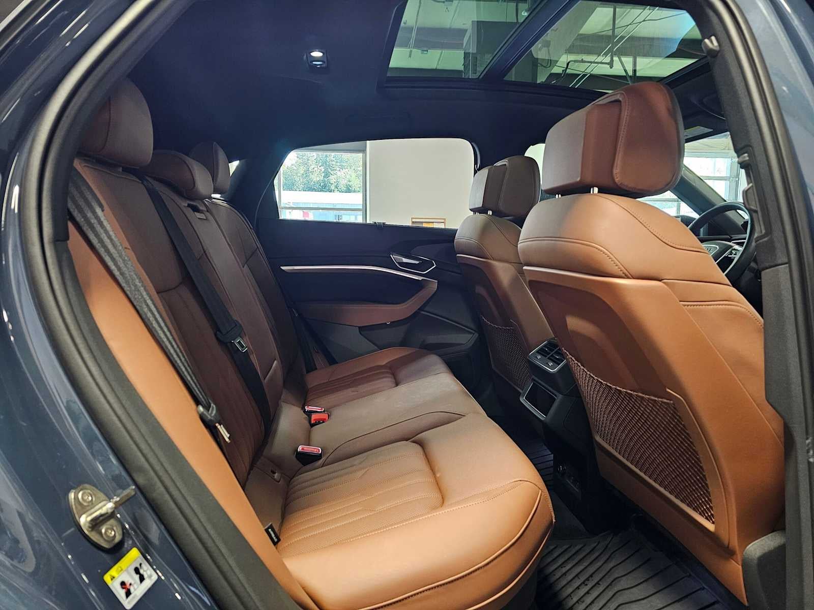 2023 Audi e-tron Sportback S line Prestige quattro