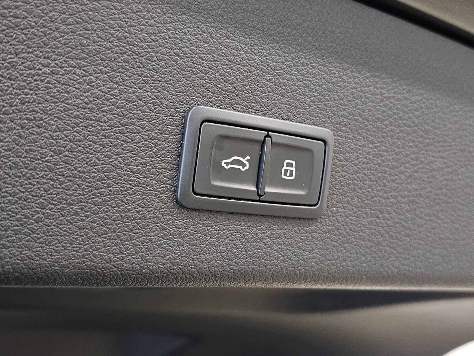 2023 Audi e-tron Sportback S line Prestige