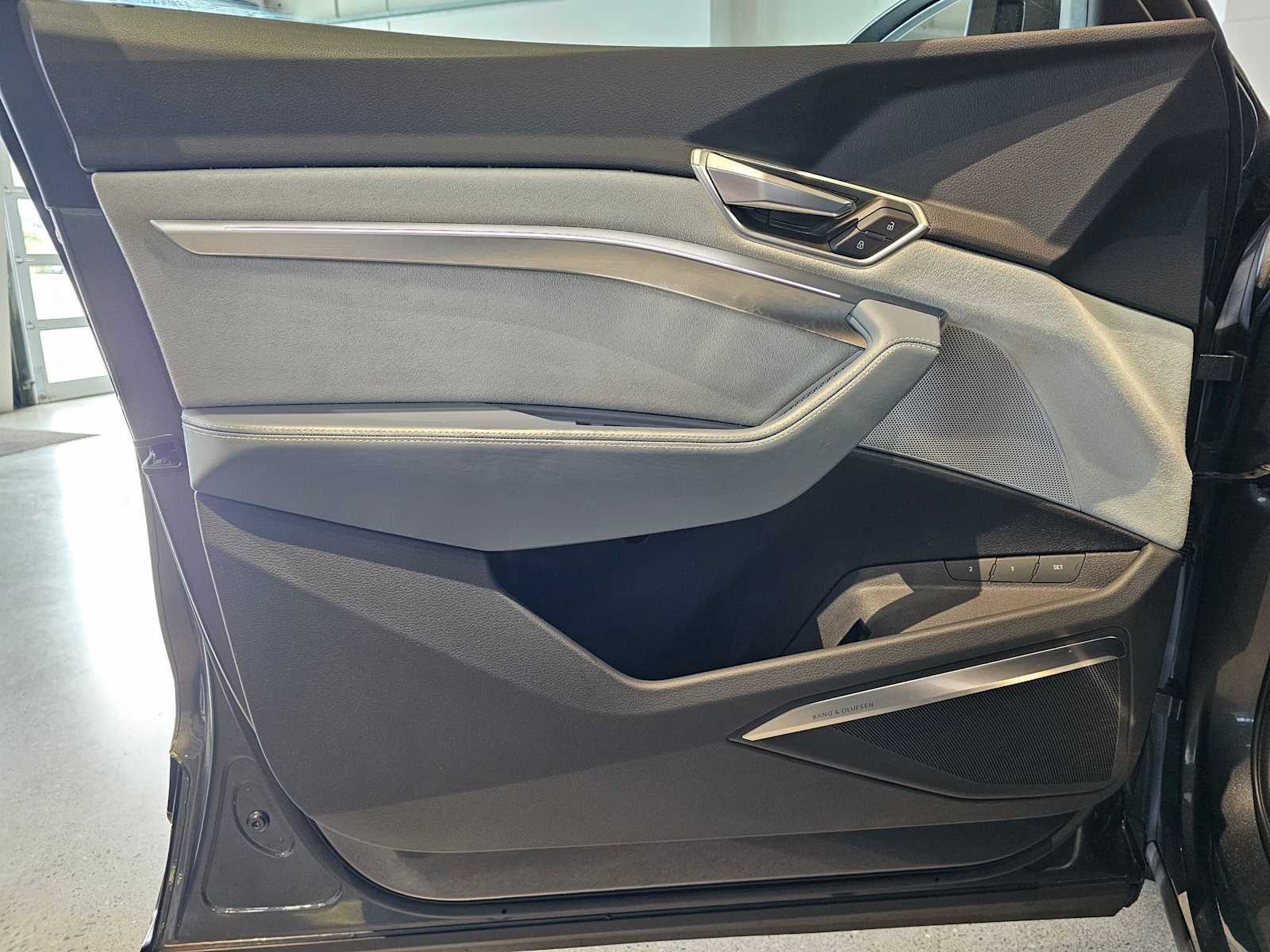 2023 Audi e-tron Sportback S line Prestige
