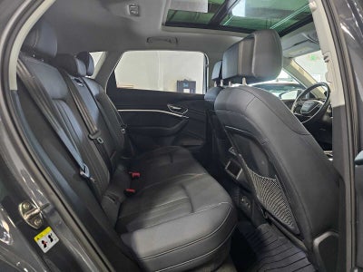 2024 Audi Q8 e-tron Premium Plus