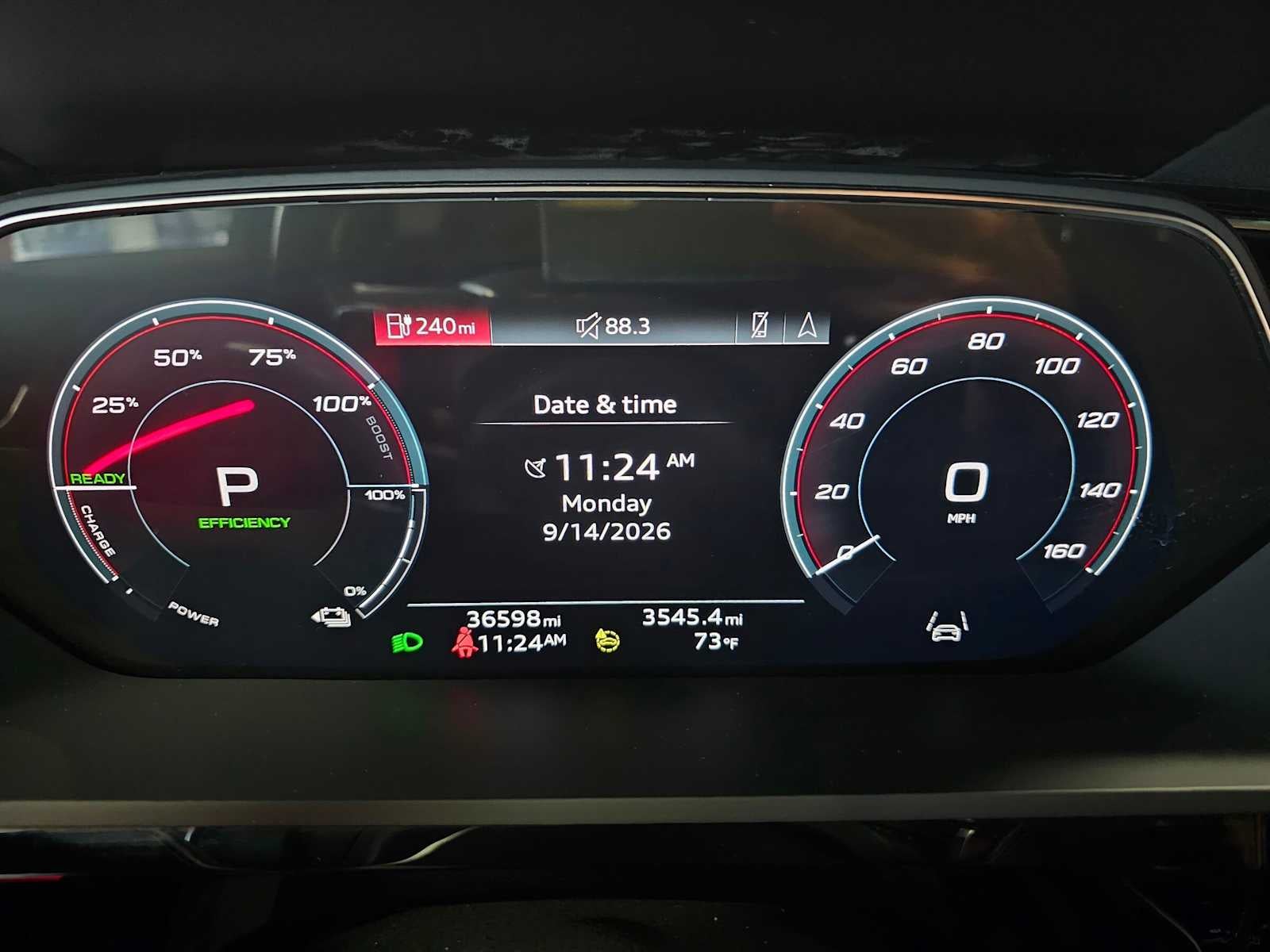 2024 Audi Q8 e-tron Premium Plus