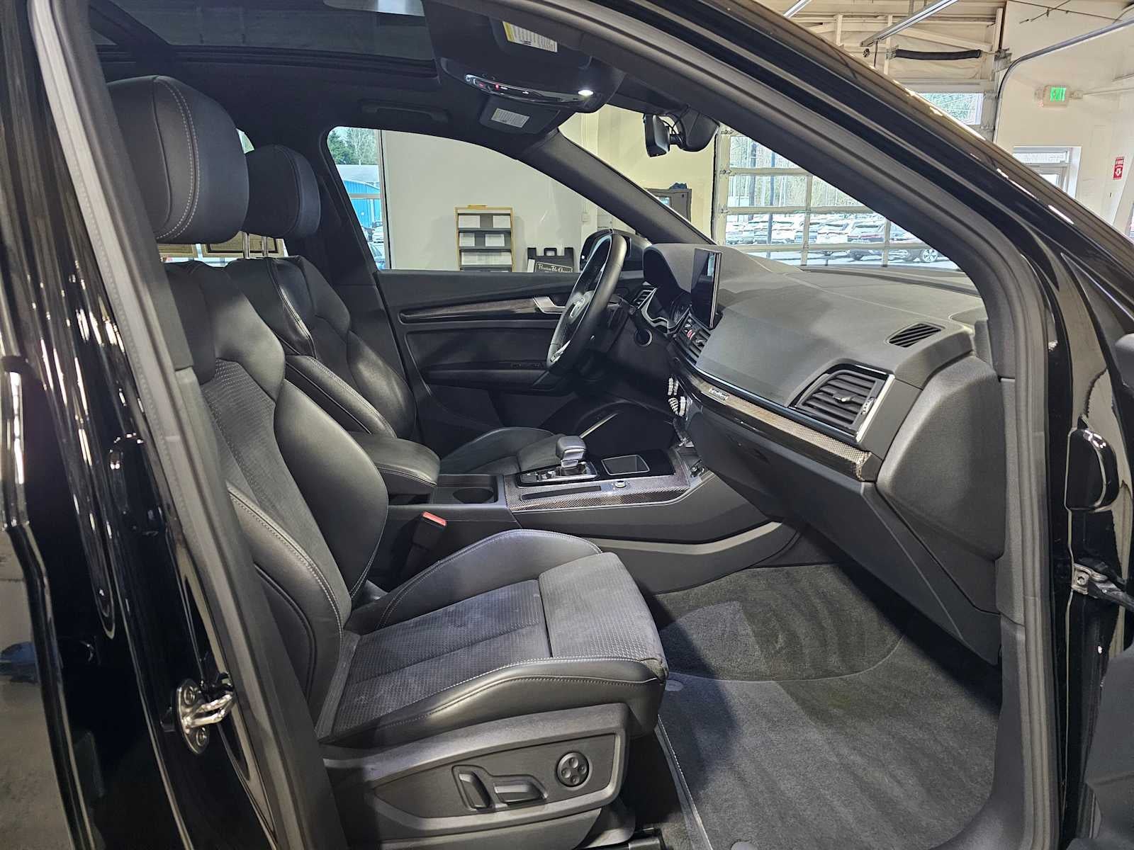 2023 Audi SQ5 Premium 3.0 TFSI quattro