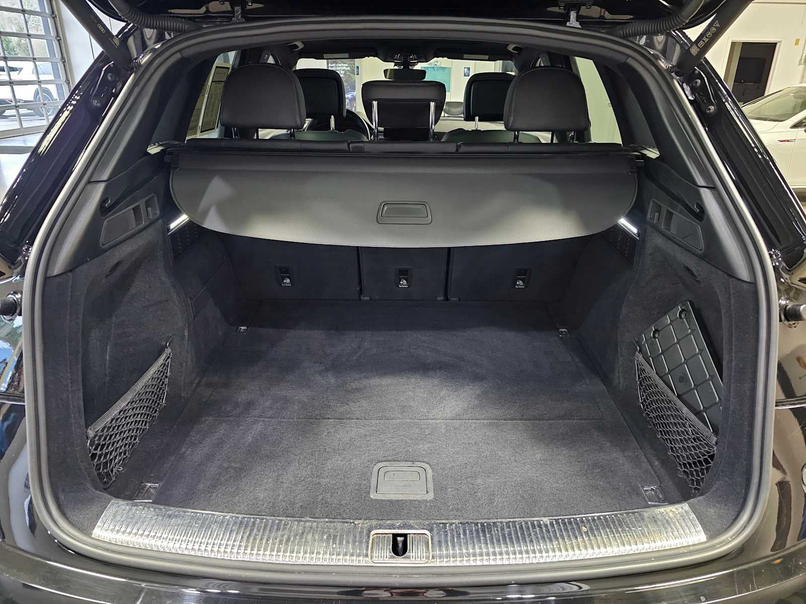 2023 Audi SQ5 Premium 3.0 TFSI quattro