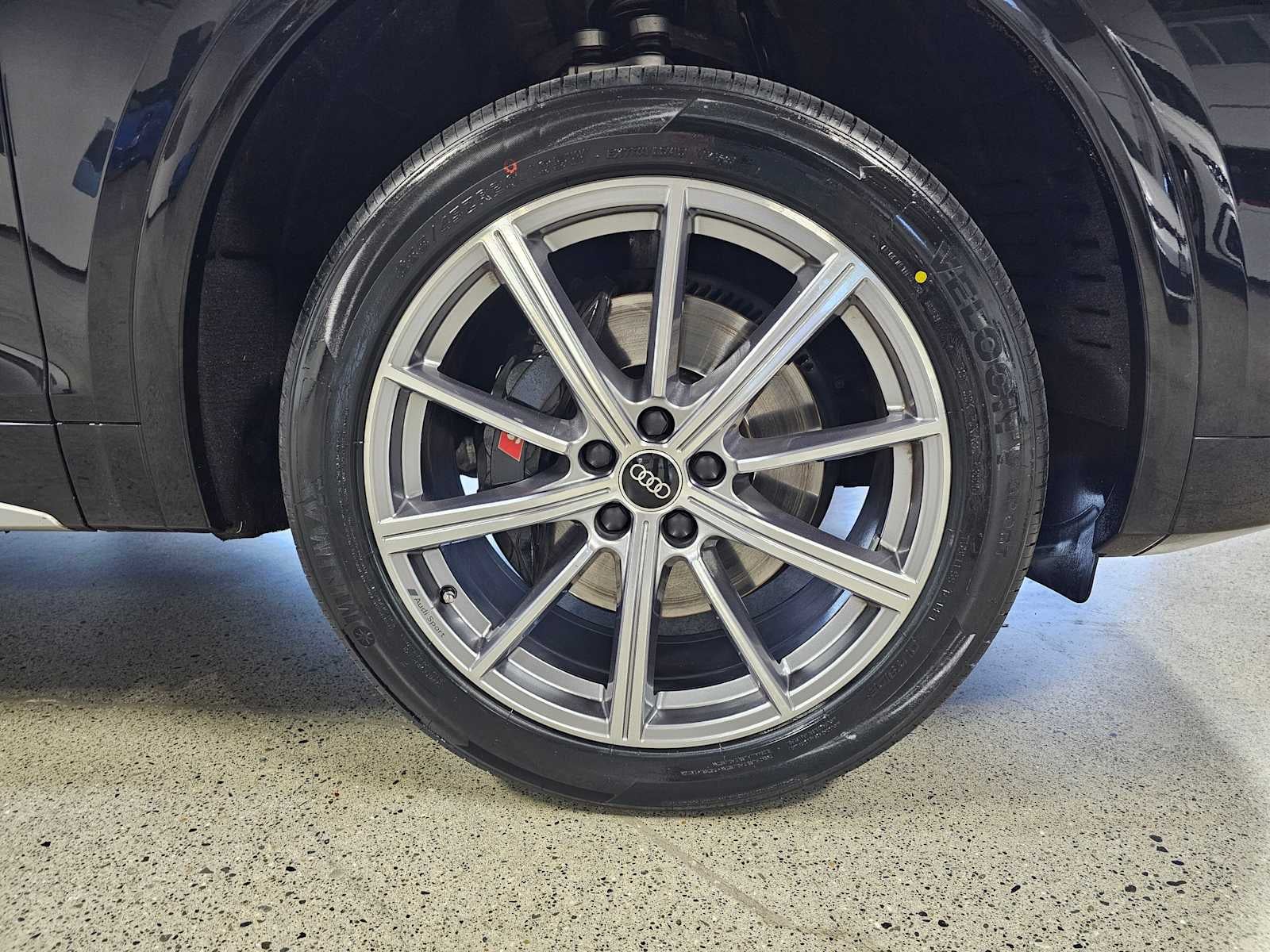 2023 Audi SQ5 Premium 3.0 TFSI quattro