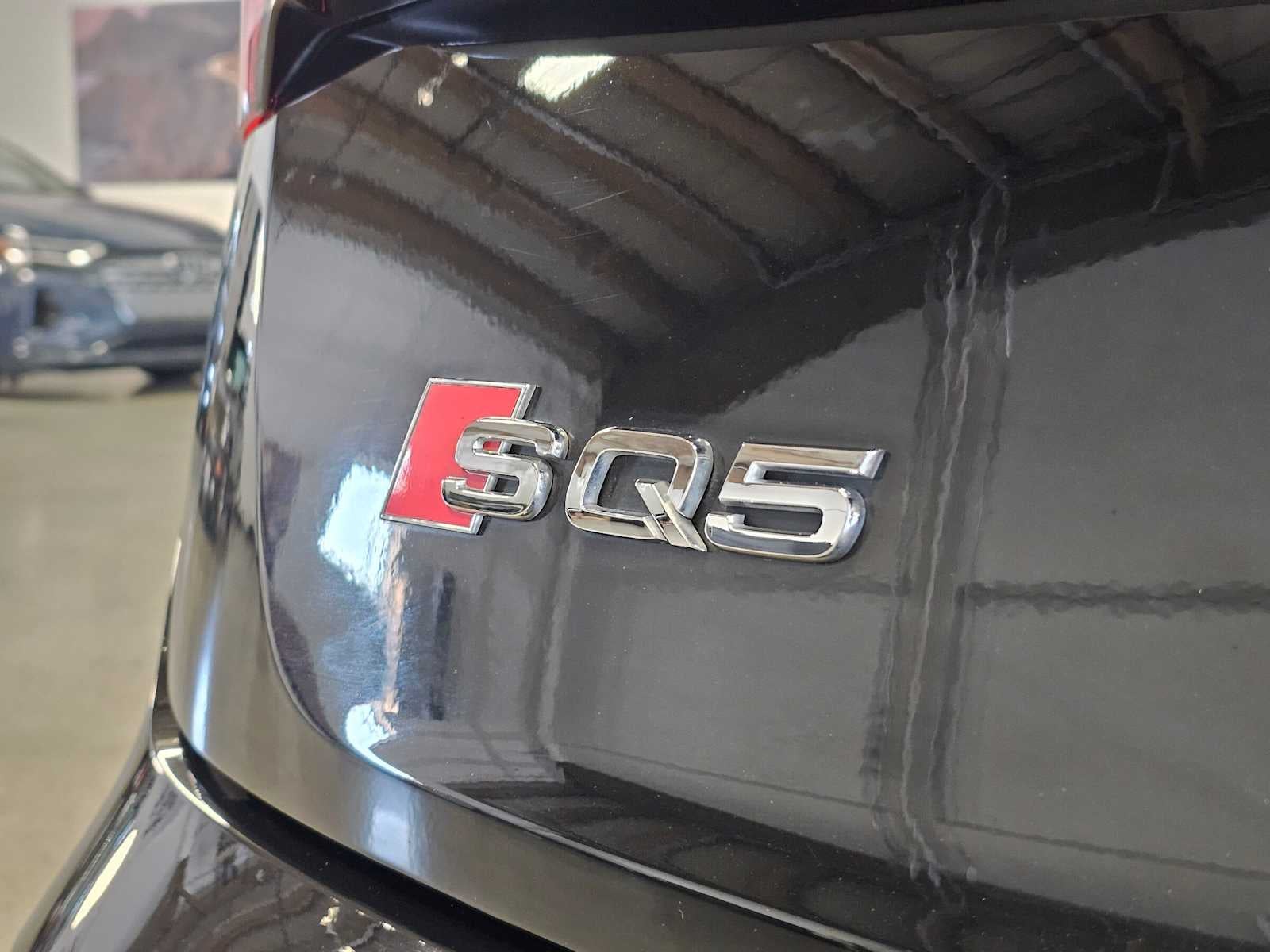 2022 Audi SQ5 Premium 3.0 TFSI quattro