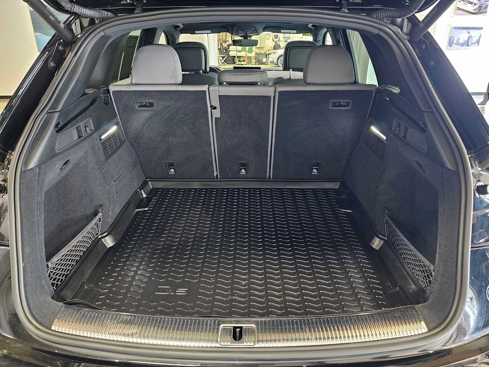2022 Audi SQ5 Premium 3.0 TFSI quattro