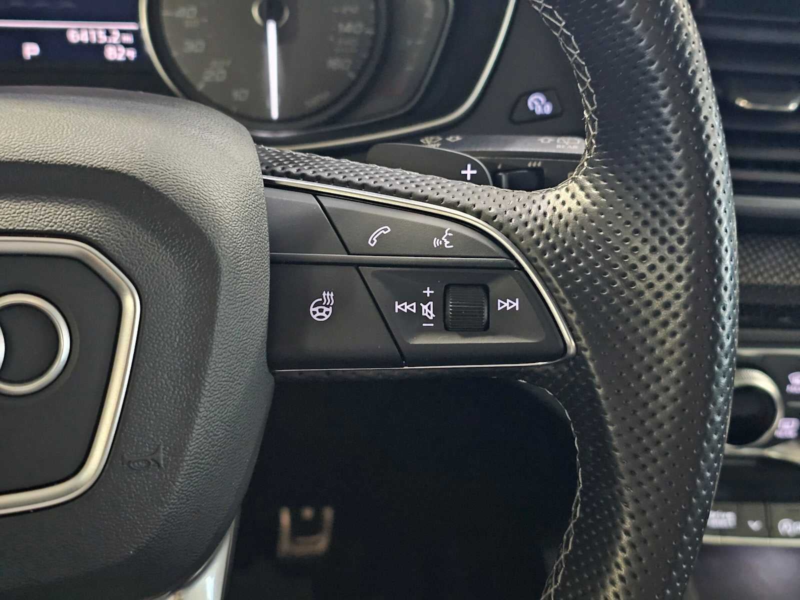 2022 Audi SQ5 Premium 3.0 TFSI quattro