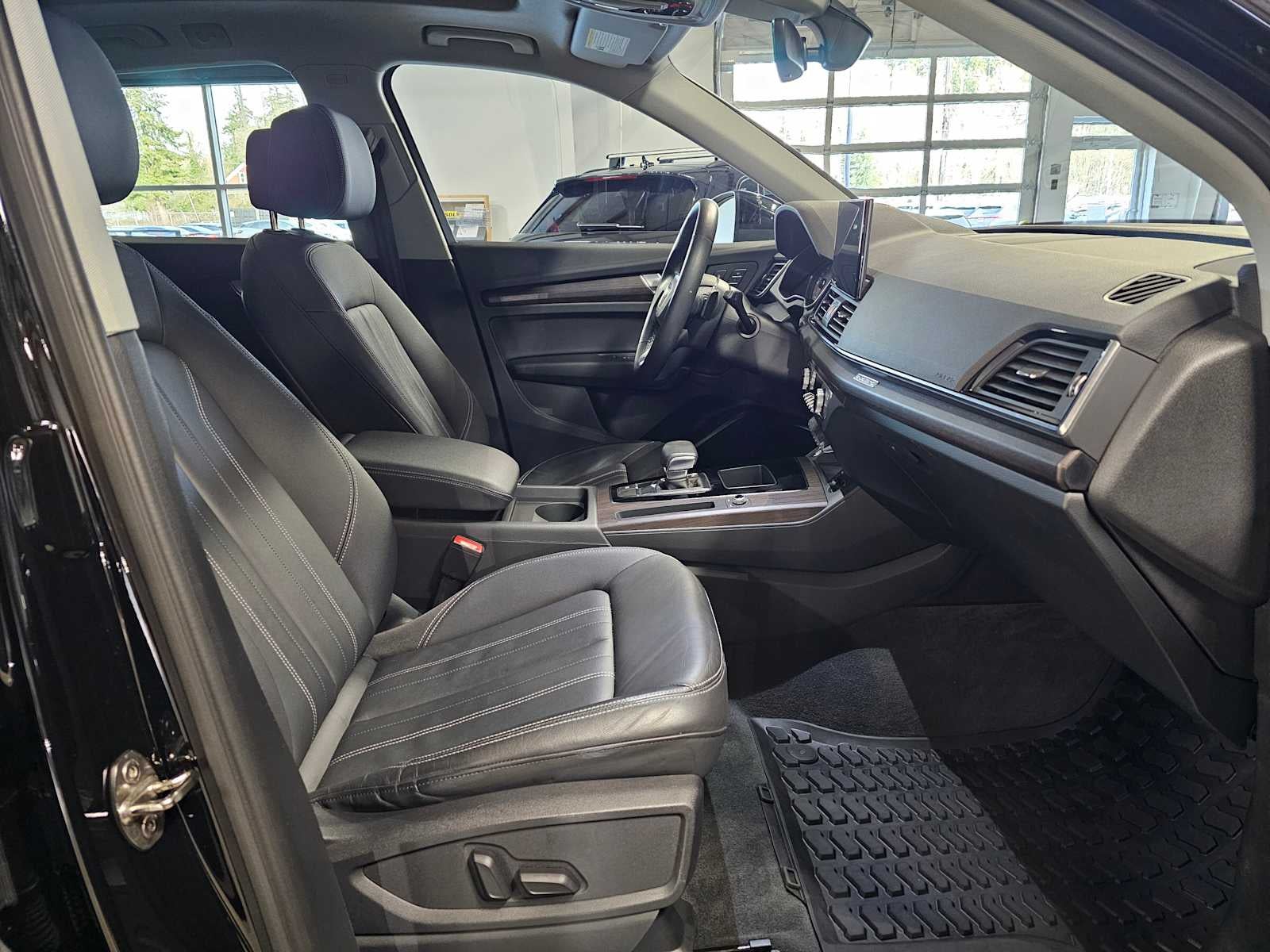 2023 Audi Q5 Premium 40 TFSI quattro