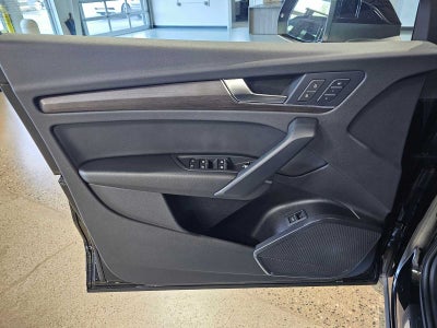 2023 Audi Q5 Premium 40 TFSI quattro