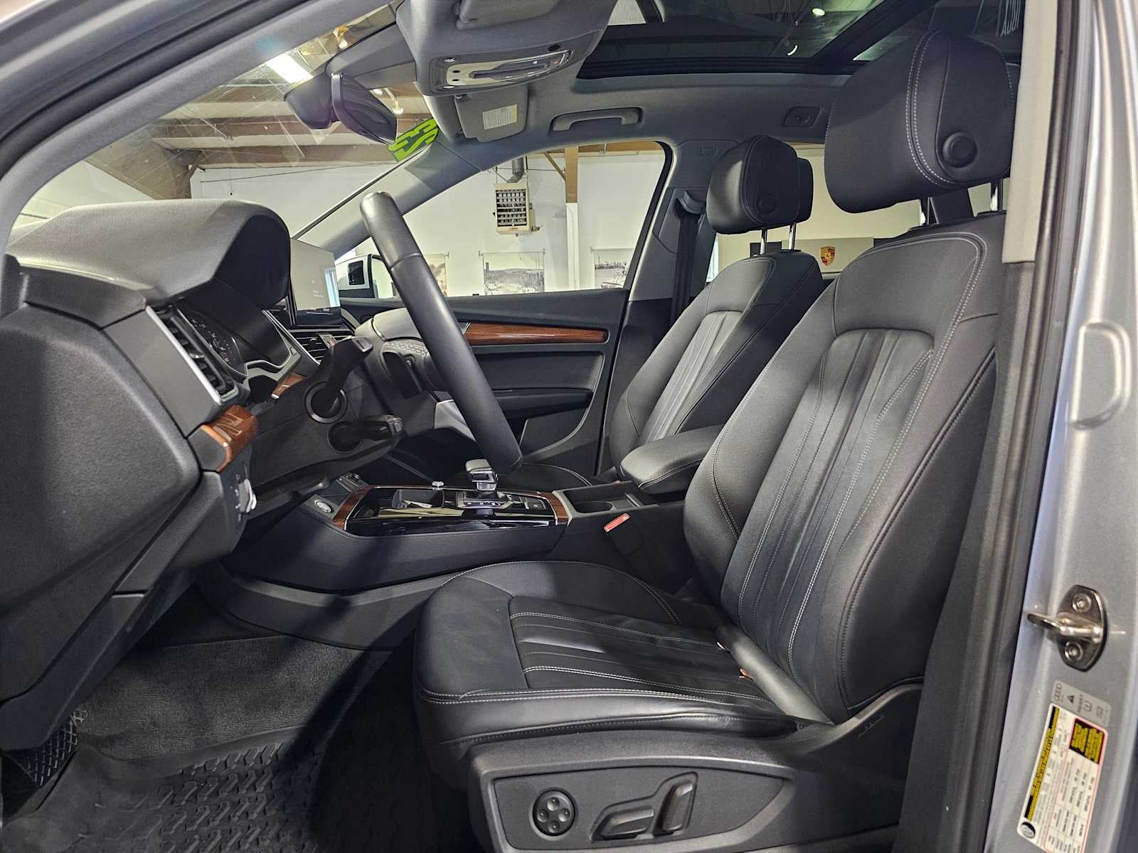 2023 Audi Q5 Premium 40 TFSI quattro