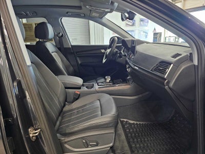 2025 Audi Q5 Premium 40 TFSI quattro