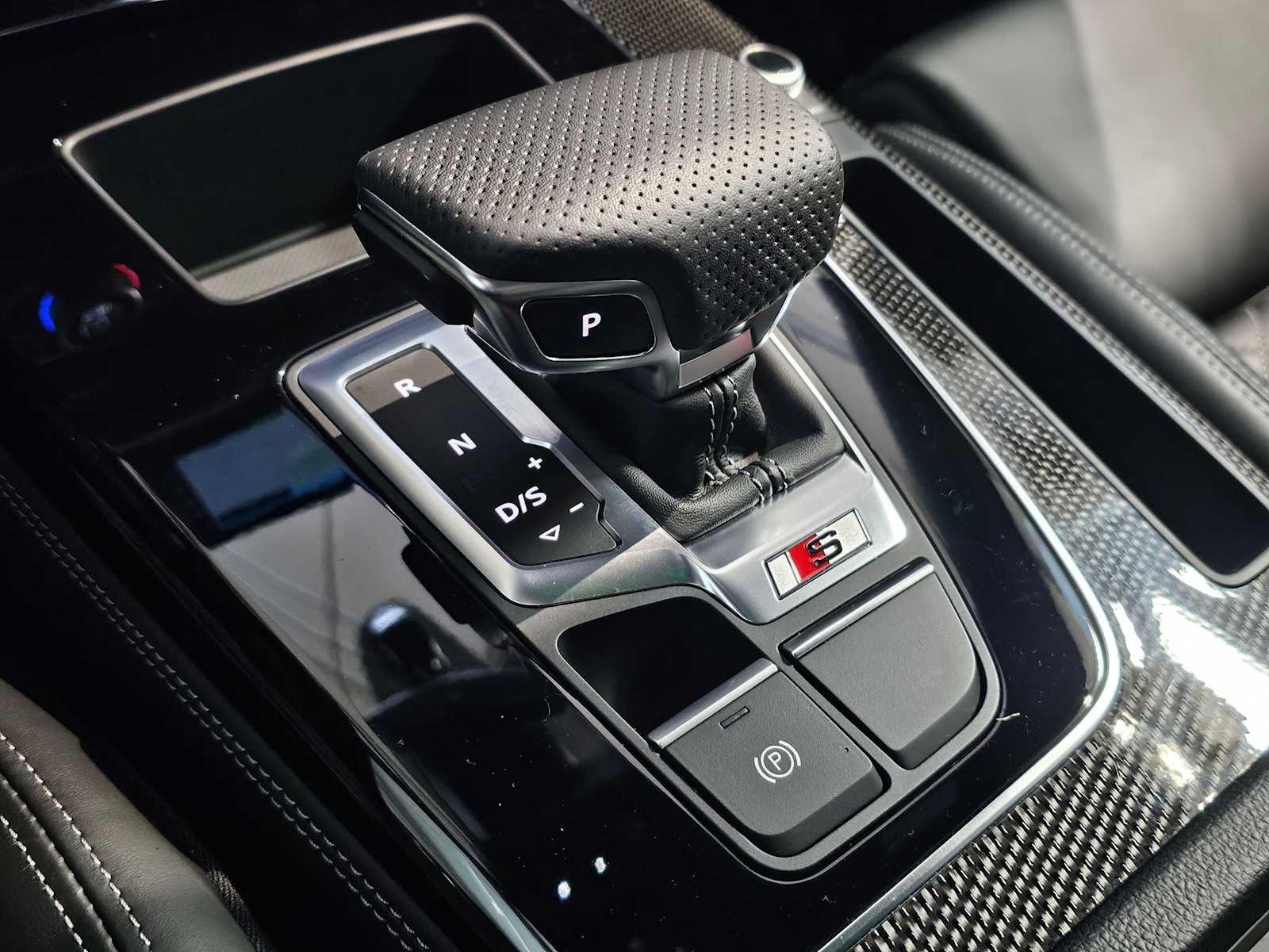 2024 Audi SQ5 Premium Plus