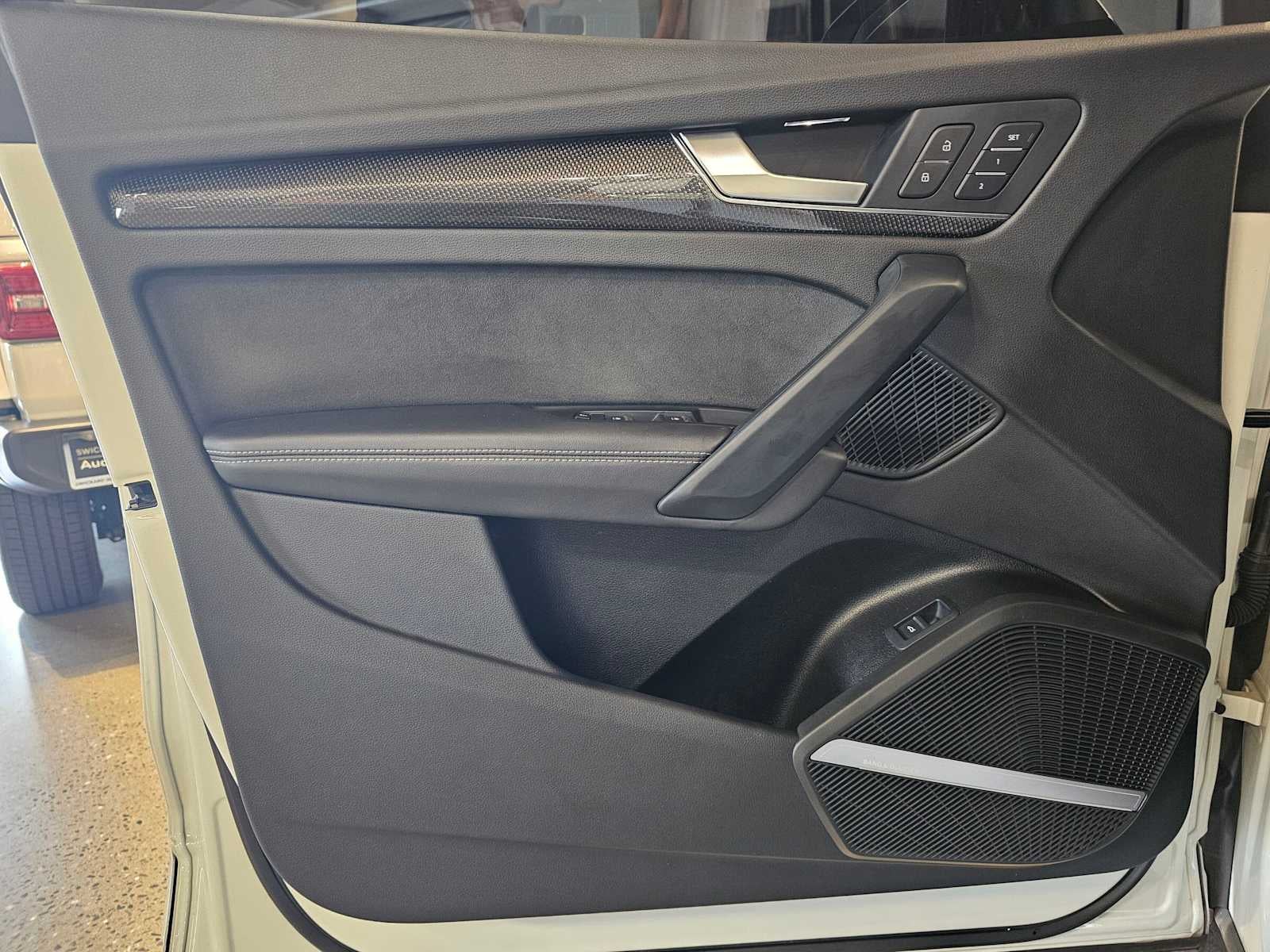 2023 Audi SQ5 Premium Plus 3.0 TFSI quattro