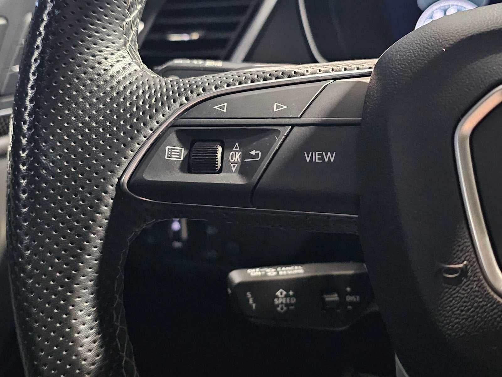 2023 Audi SQ5 Premium Plus 3.0 TFSI quattro