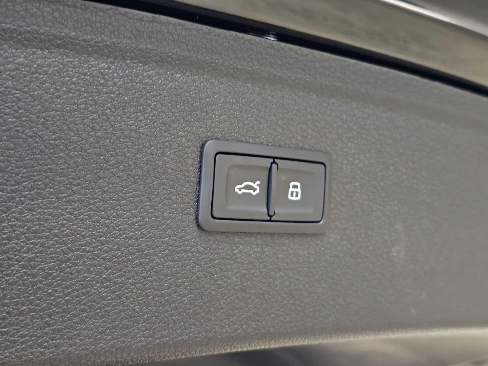 2023 Audi Q5 Premium Plus 40 TFSI quattro