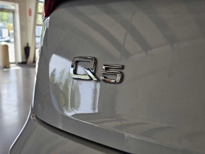 2019 Audi Q5 Prestige 45 TFSI quattro