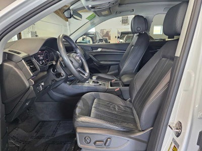 2019 Audi Q5 Prestige 45 TFSI quattro