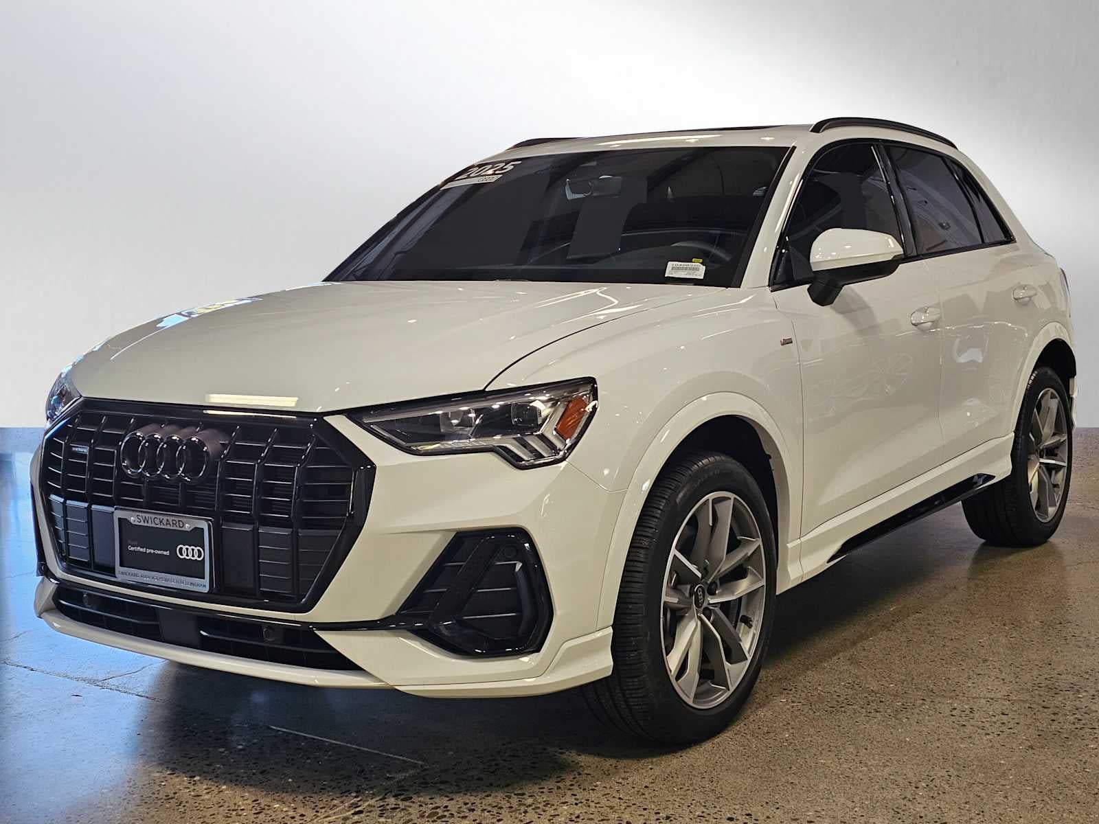 2025 Audi Q3 S line Premium 45 TFSI quattro
