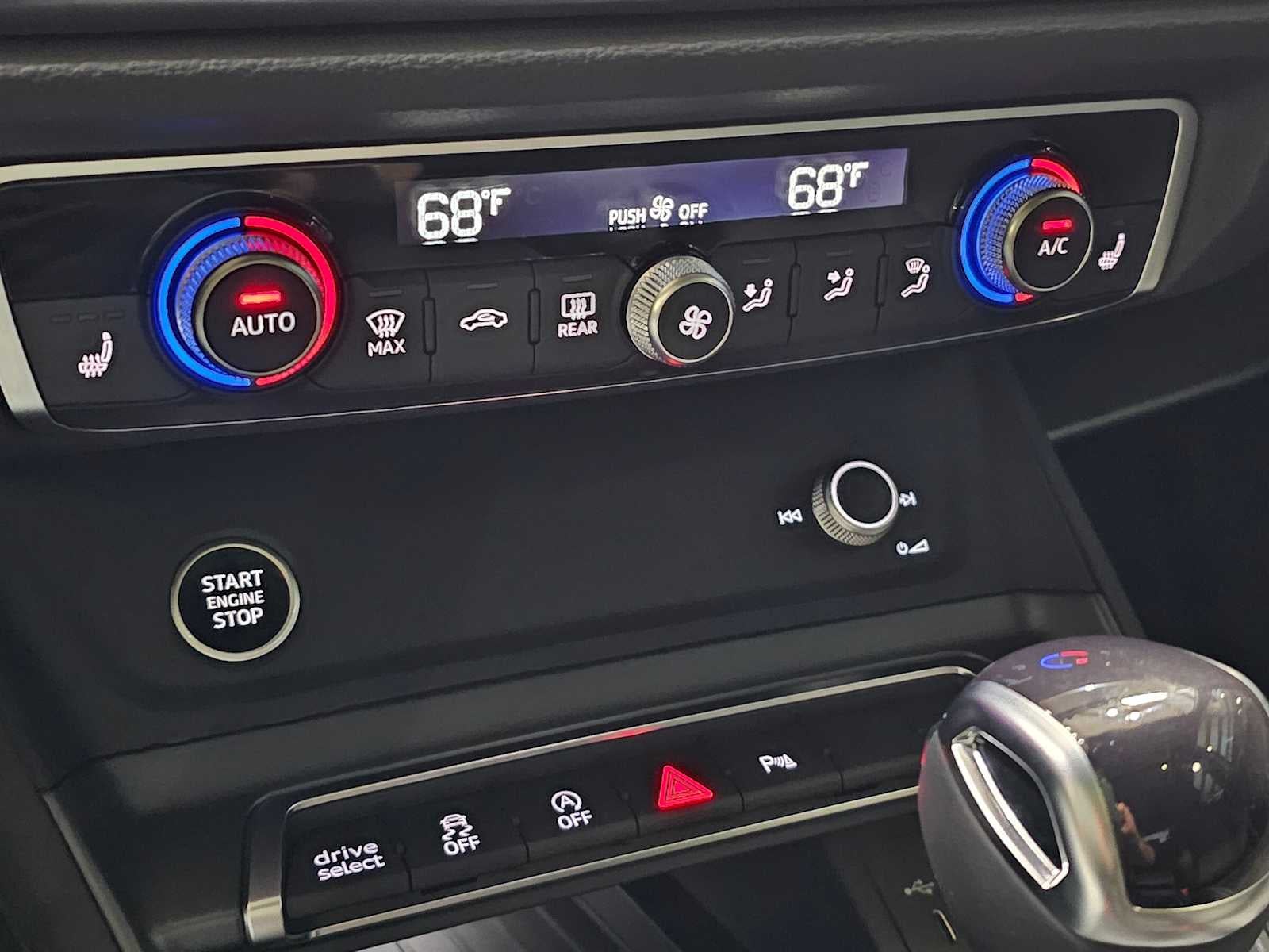 2025 Audi Q3 S line Premium 45 TFSI quattro