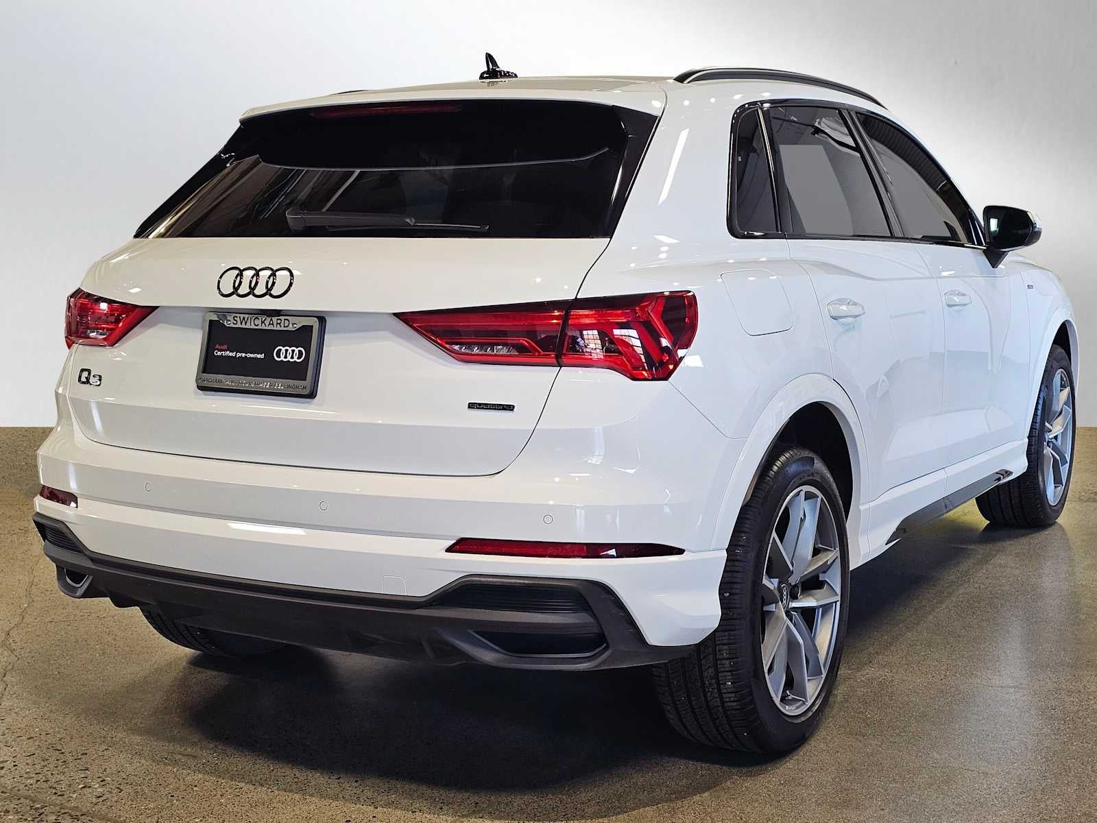 2025 Audi Q3 S line Premium 45 TFSI quattro
