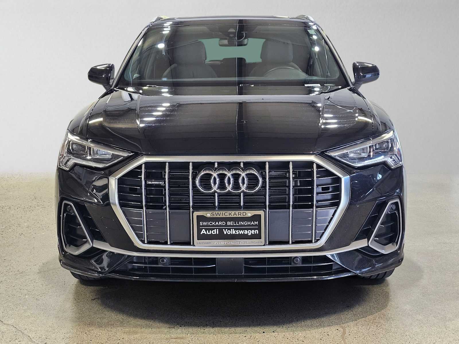 2025 Audi Q3 S line Premium