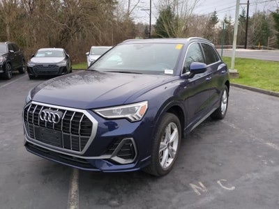 2023 Audi Q3 S line Premium 45 TFSI quattro