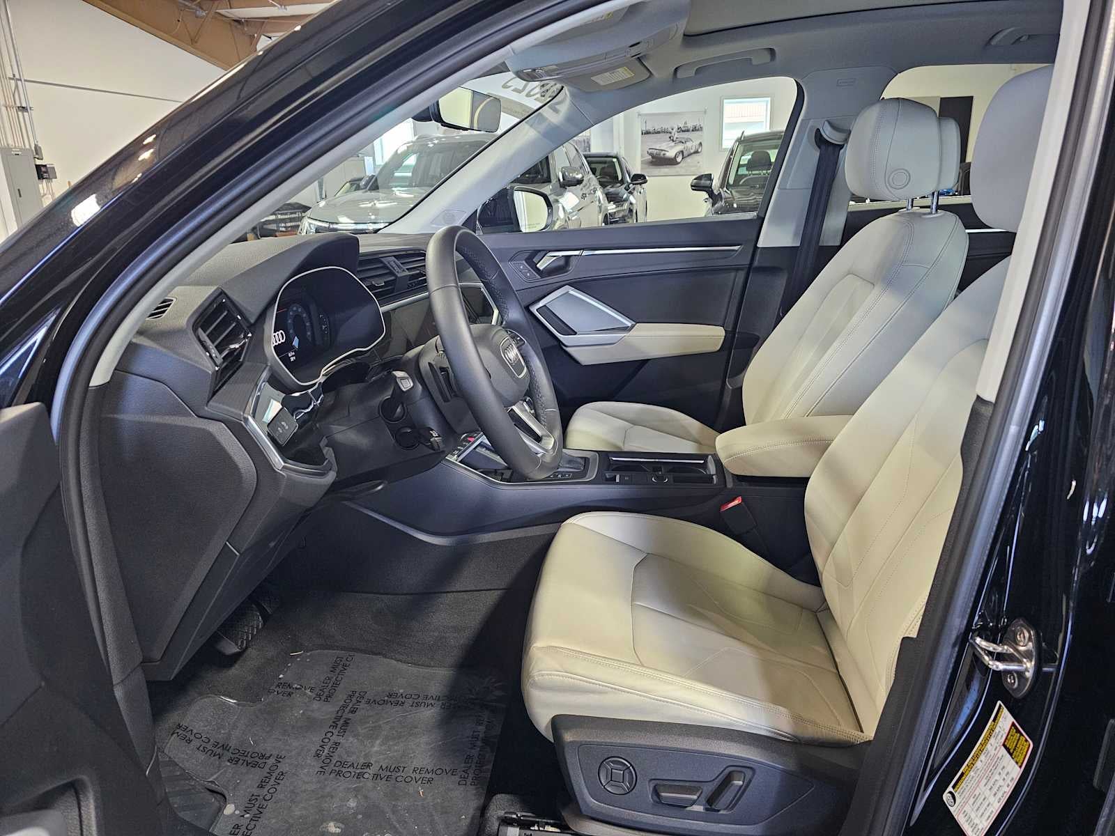 2025 Audi Q3 S line Premium 45 TFSI quattro