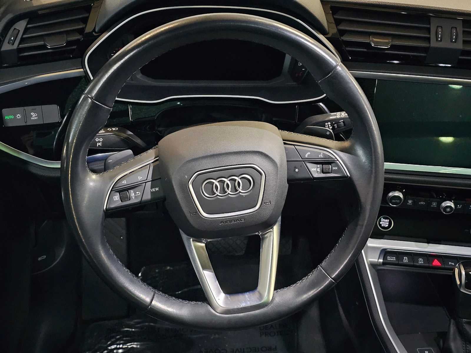 2023 Audi Q3 S line Premium 45 TFSI quattro