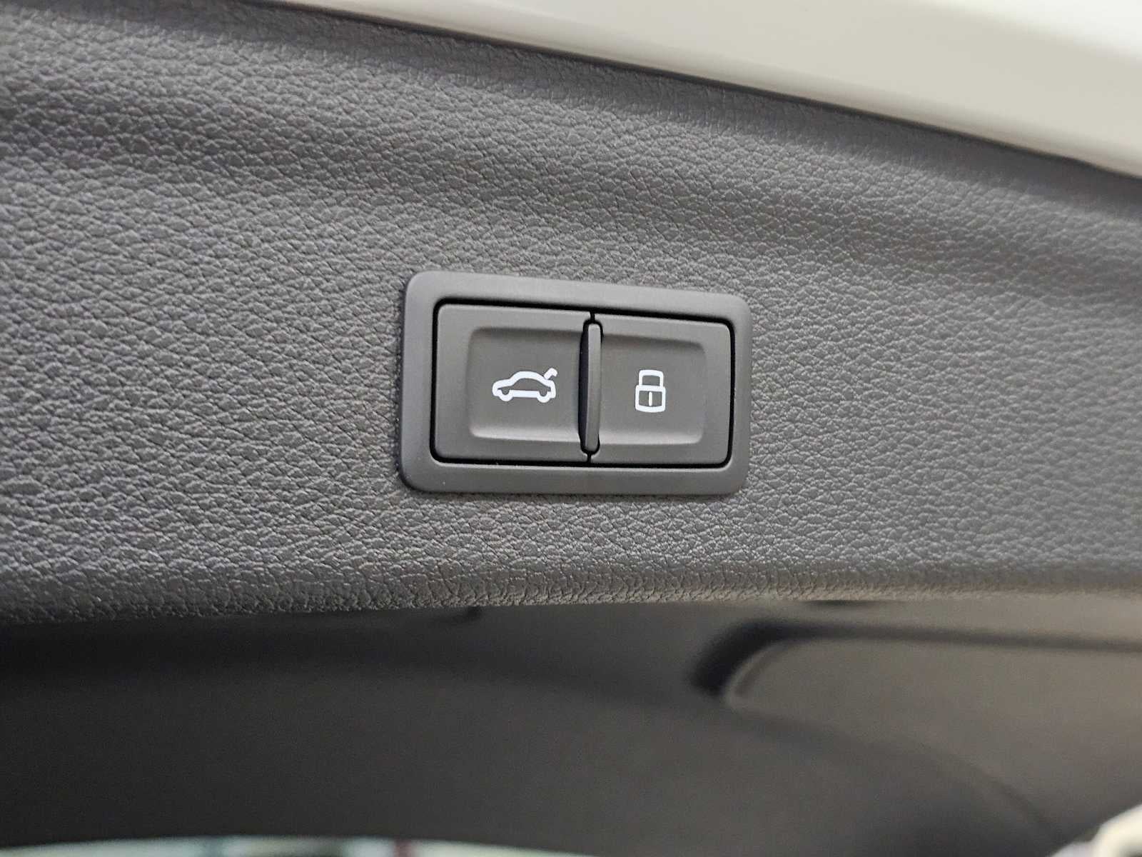 2025 Audi Q3 S line Premium 45 TFSI quattro