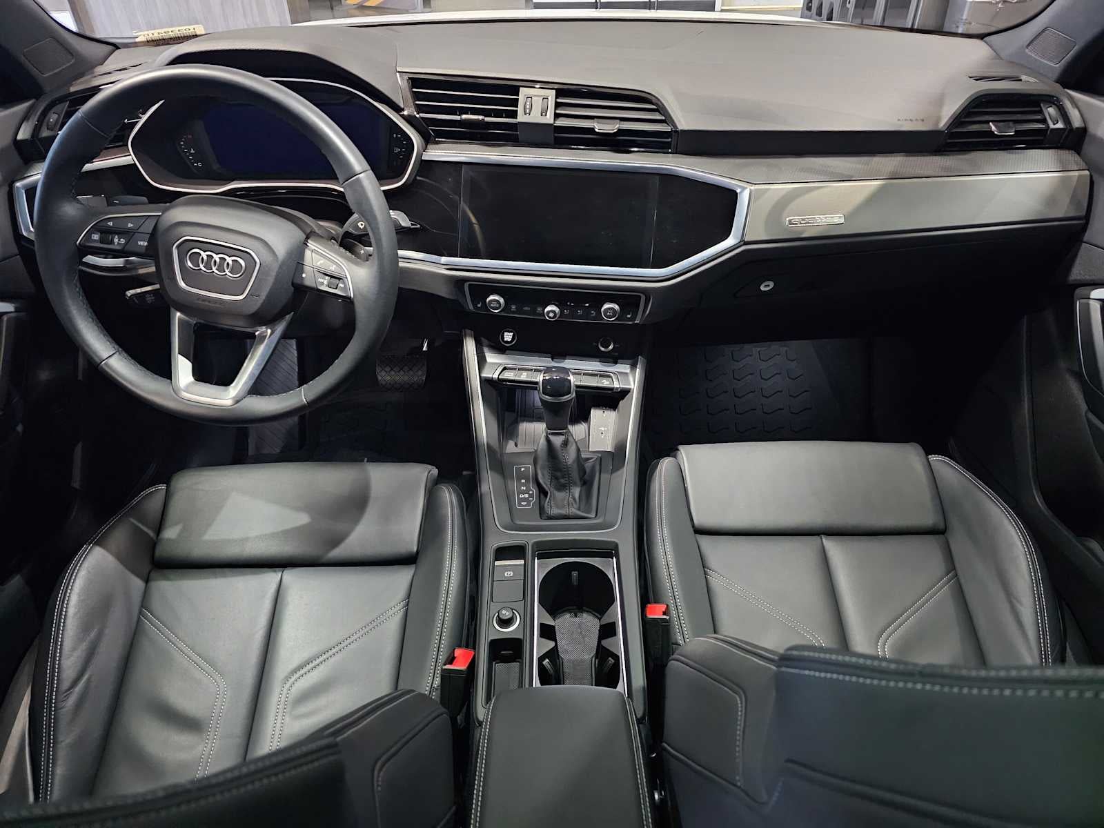 2025 Audi Q3 S line Premium 45 TFSI quattro