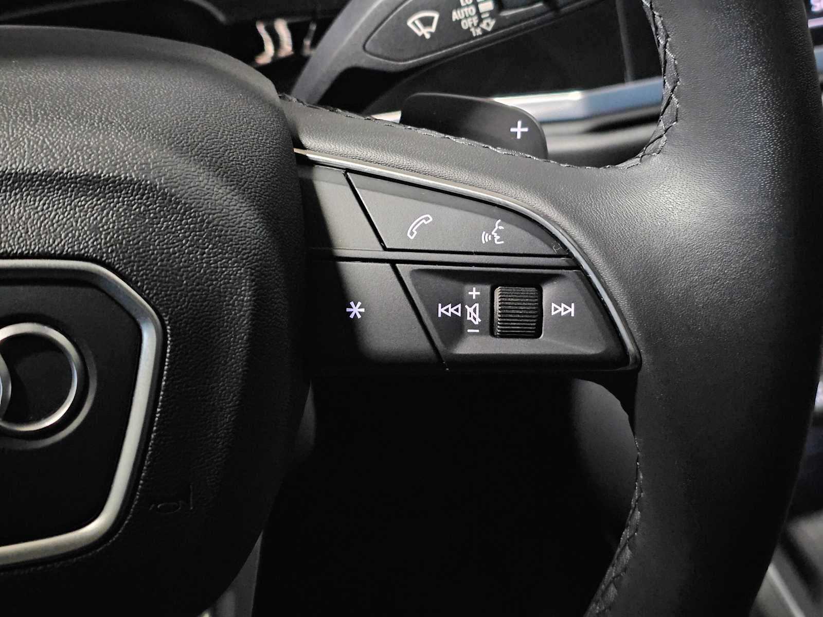 2025 Audi Q3 S line Premium 45 TFSI quattro