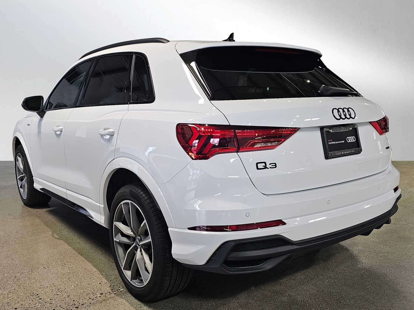 2025 Audi Q3 S line Premium 45 TFSI quattro