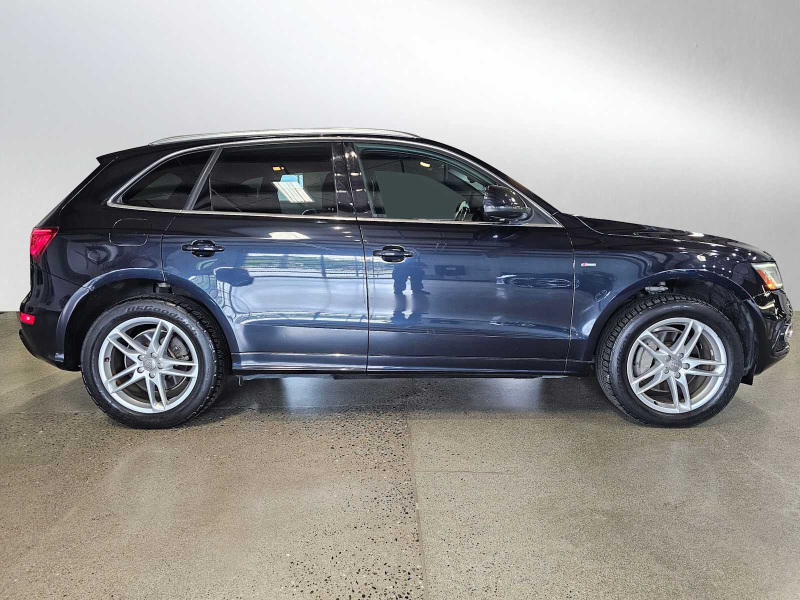 2013 Audi Q5 quattro 4dr 3.0T Premium Plus