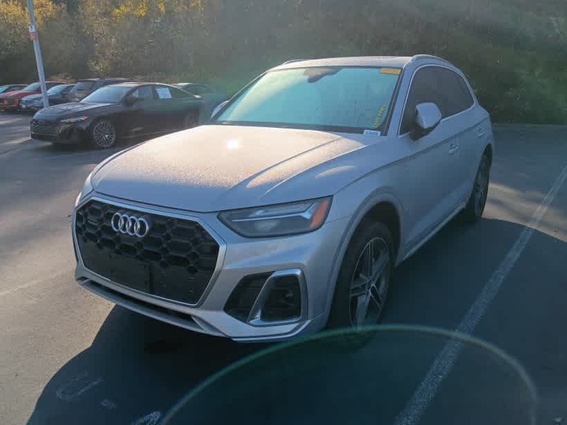 2024 Audi Q5 S line Premium Plus