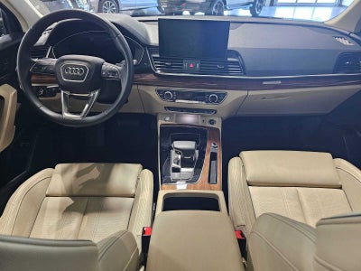 2022 Audi Q5 S line Premium Plus 55 TFSI e quattro