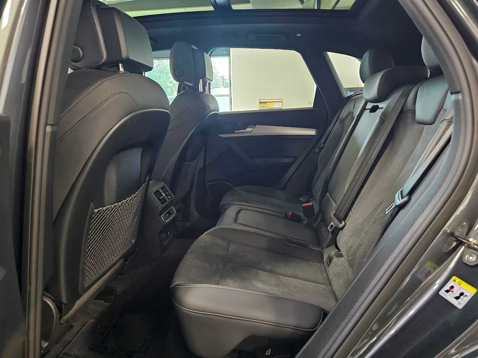 2023 Audi Q5 S line Premium Plus 55 TFSI e quattro