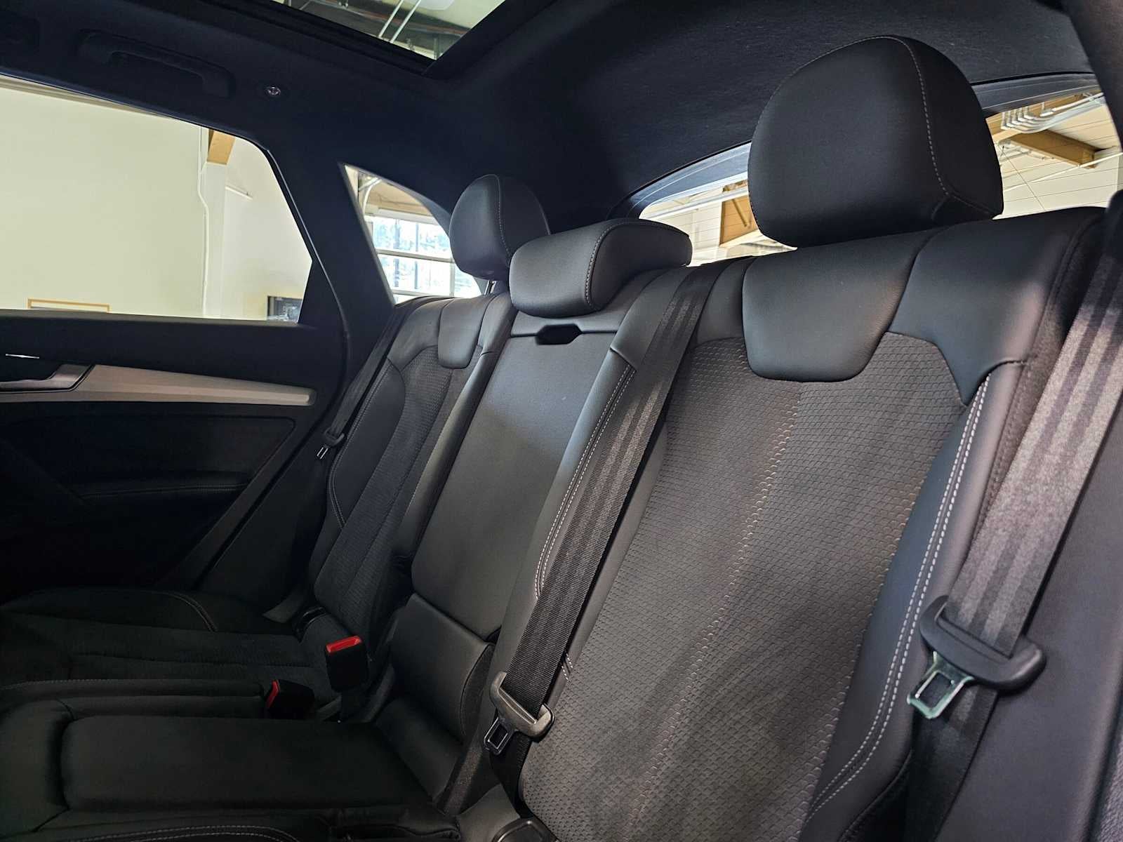 2023 Audi Q5 S line Premium Plus 55 TFSI e quattro