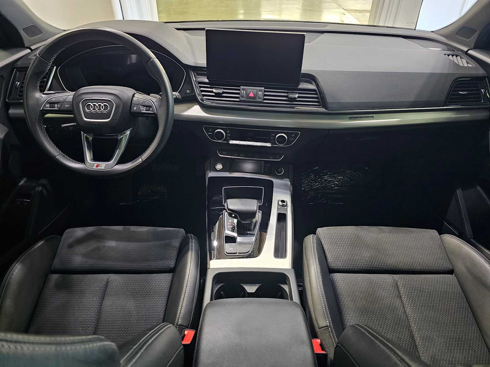 2023 Audi Q5 S line Premium Plus 55 TFSI e quattro
