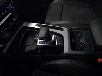 2023 Audi Q5 S line Premium Plus 55 TFSI e quattro