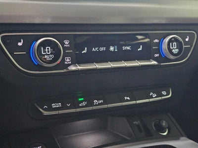 2023 Audi Q5 S line Premium Plus 55 TFSI e quattro