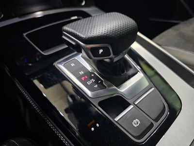 2023 Audi Q5 S line Premium Plus 55 TFSI e quattro