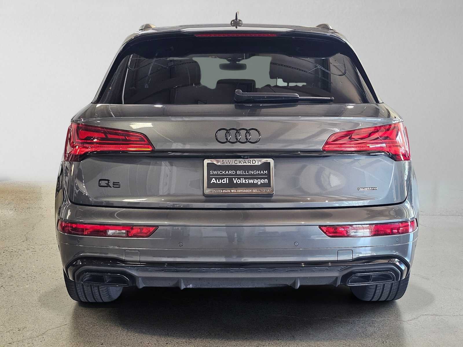 2023 Audi Q5 S line Premium Plus 55 TFSI e quattro