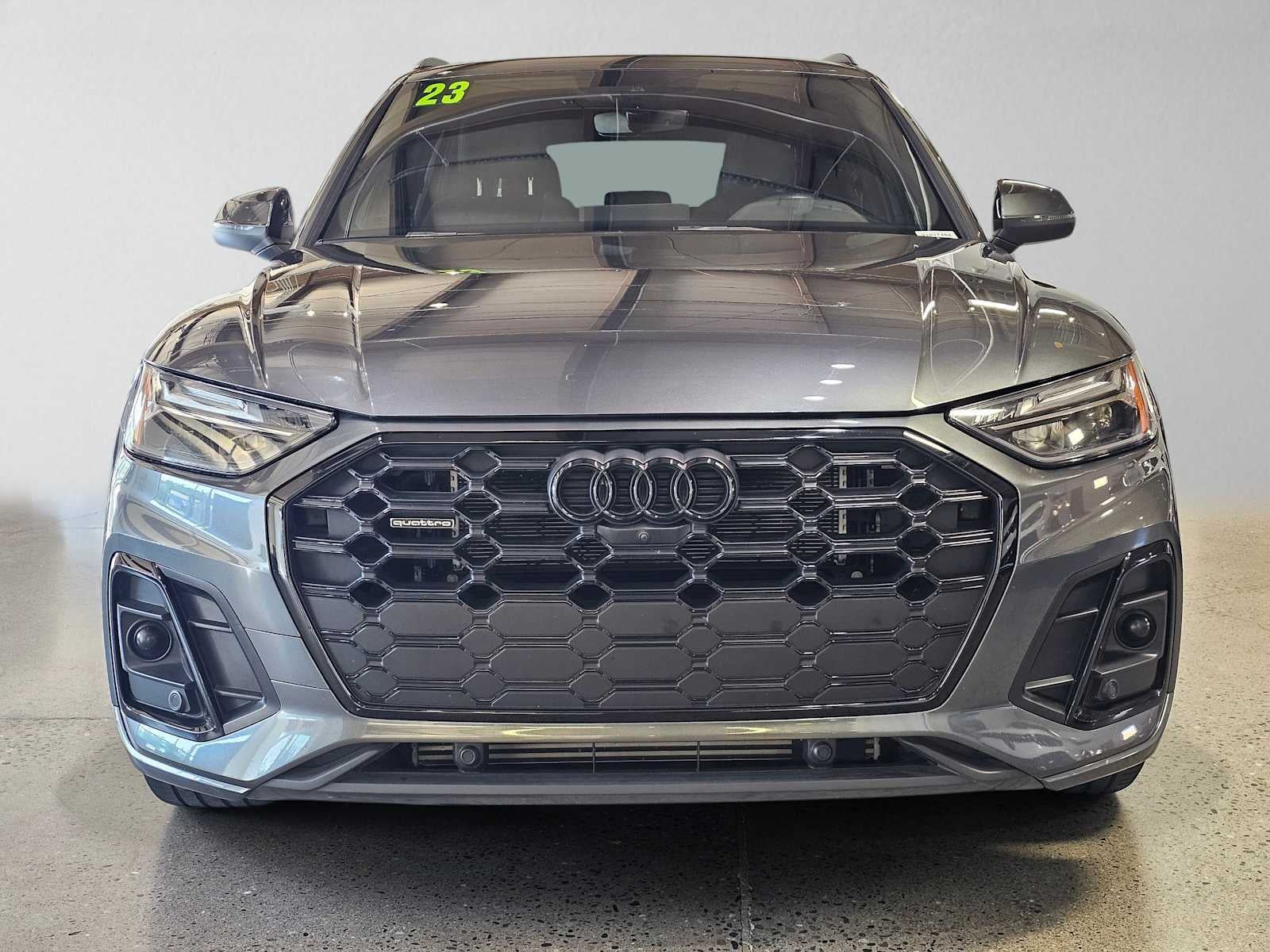 2023 Audi Q5 S line Premium Plus 55 TFSI e quattro