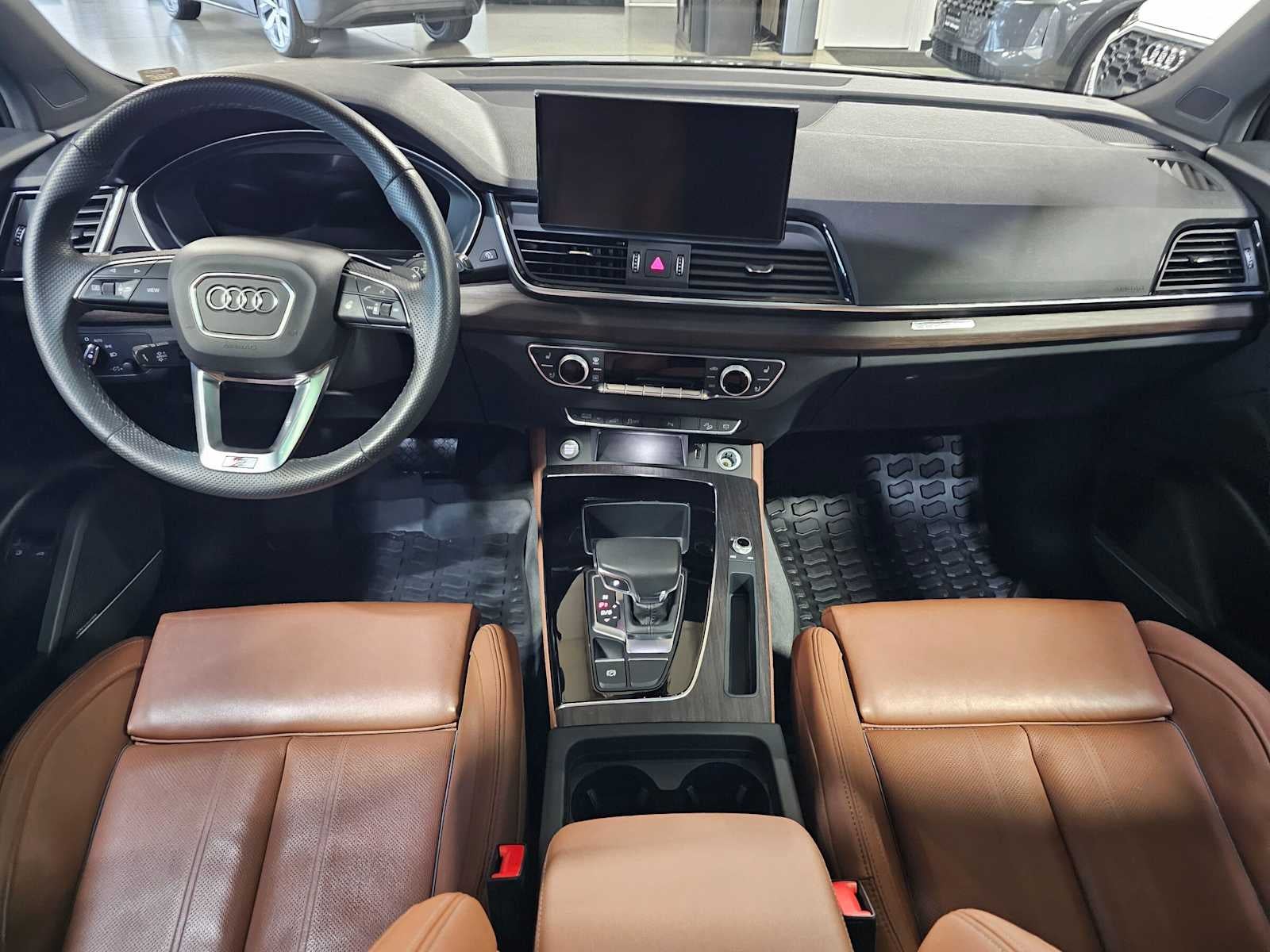 2024 Audi Q5 S line Premium Plus