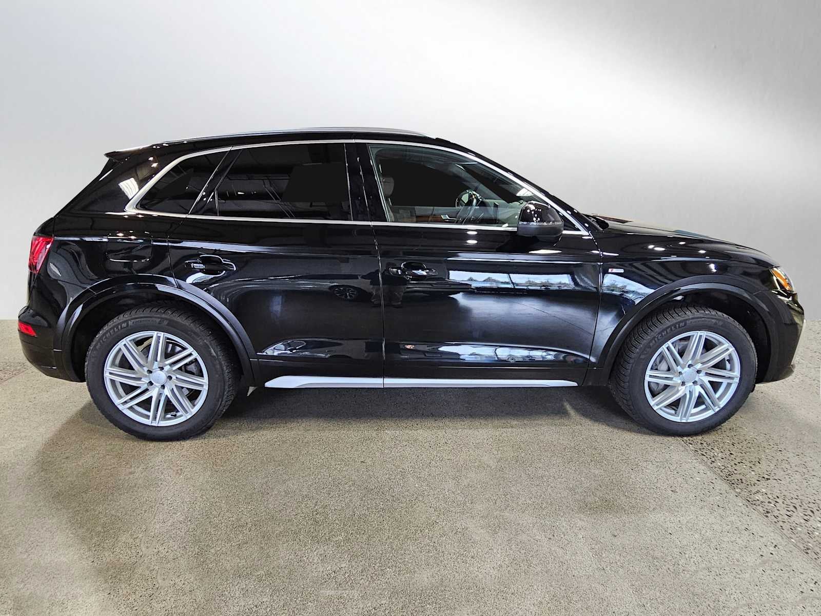 2021 Audi Q5 Premium Plus 55 TFSI e quattro