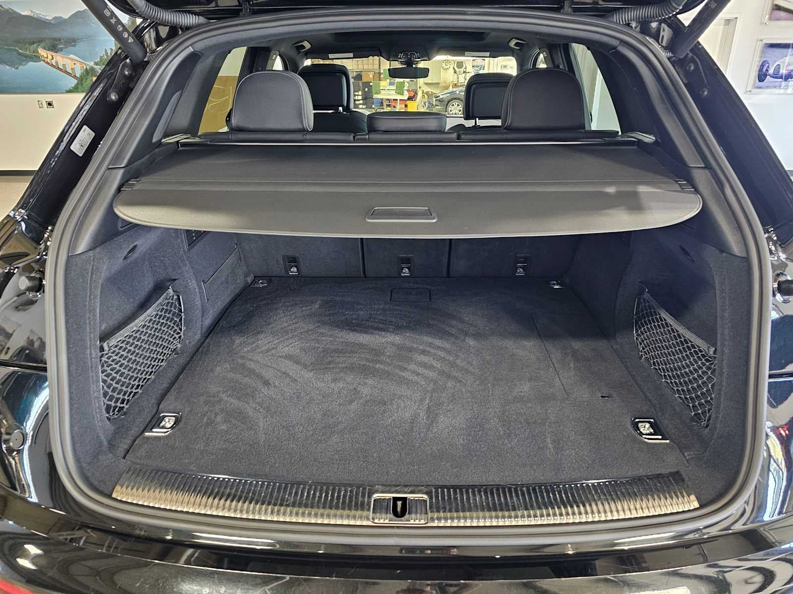 2024 Audi Q5 S line Premium Plus