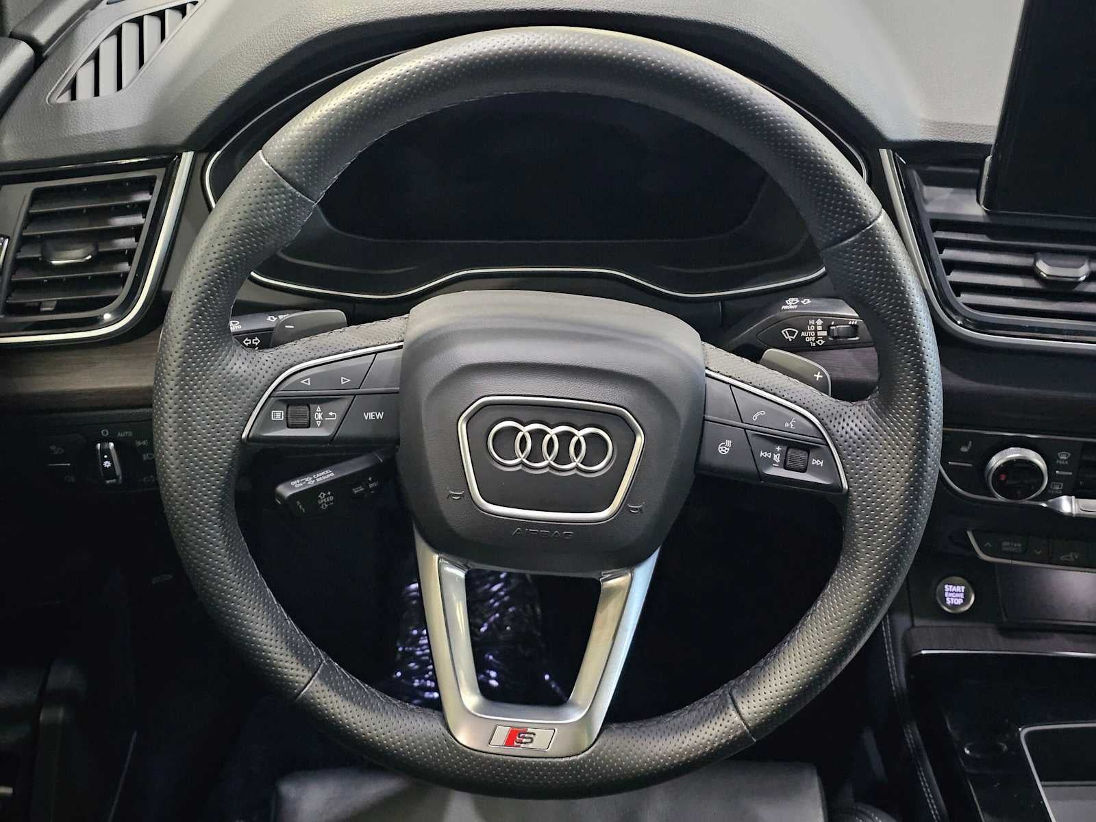 2024 Audi Q5 S line Premium Plus